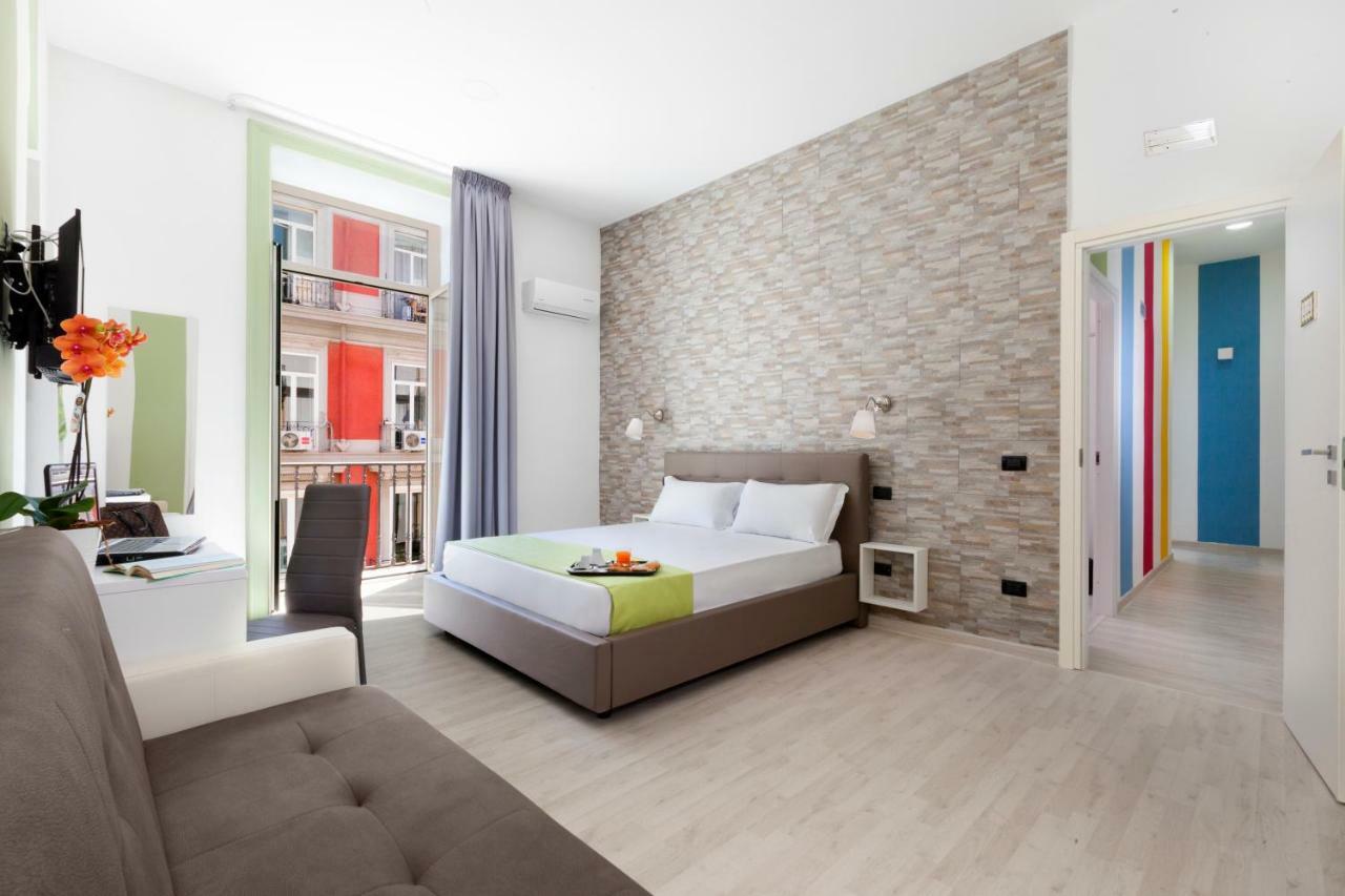 Rainbow Napoli Panzió Kültér fotó