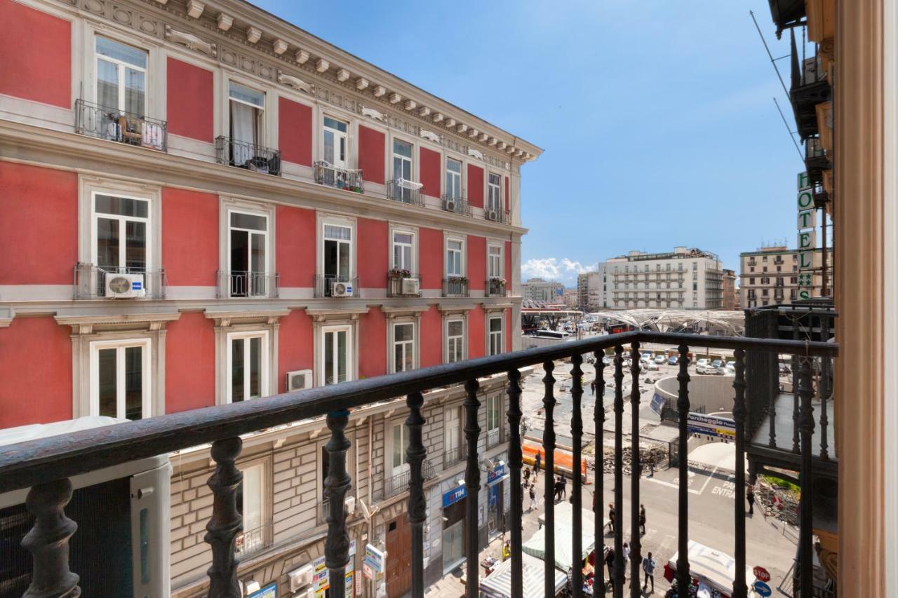 Rainbow Napoli Panzió Kültér fotó